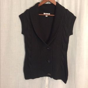 Knit style short sleeve cardigan